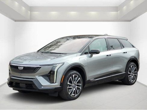 New 2026 Cadillac Optiq Sport 2 image 3