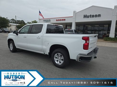 Used 2022 Chevrolet Silverado 1500 LT RWD image 8