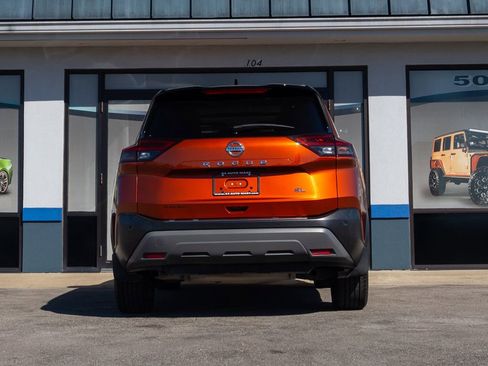 Used 2021 Nissan Rogue SL image 7