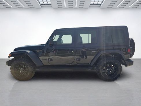 Used 2024 Jeep Wrangler Willys image 6