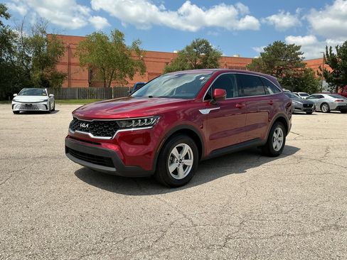 Used 2023 Kia Sorento LX FWD image 1