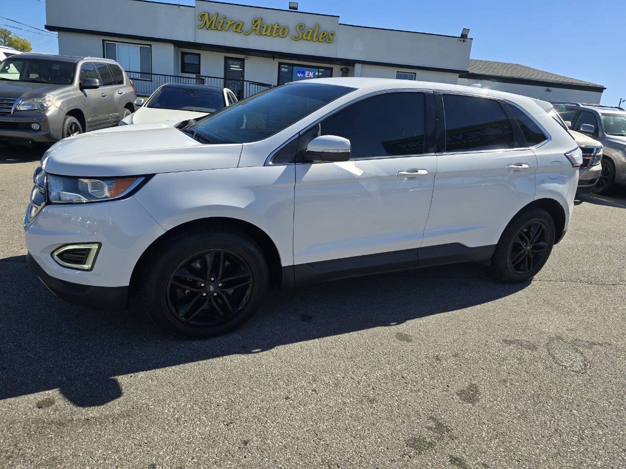 Used 2016 Ford Edge SEL w/ Equipment Group 201A AWD/4WD image 42