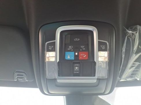 New 2027 RAM 1500 4x4 Crew Cab image 24