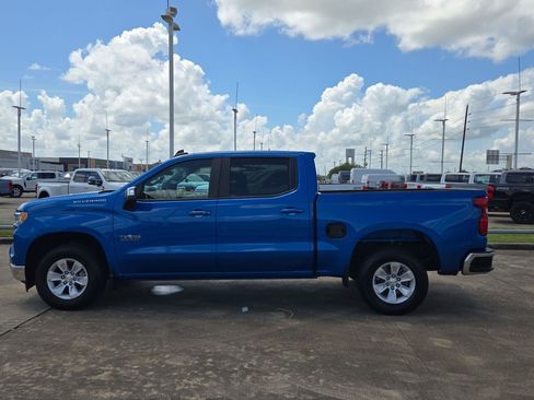 Used 2024 Chevrolet Silverado 1500 LT w/ Convenience Package II RWD image 9