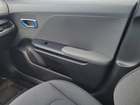 Used 2025 Kia K4 FWD image 13