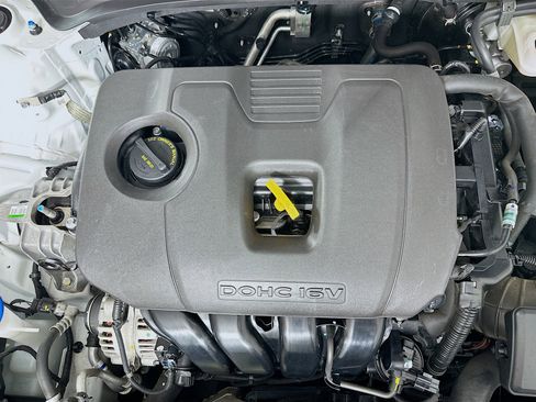 Used 2024 Kia Forte LXS image 30