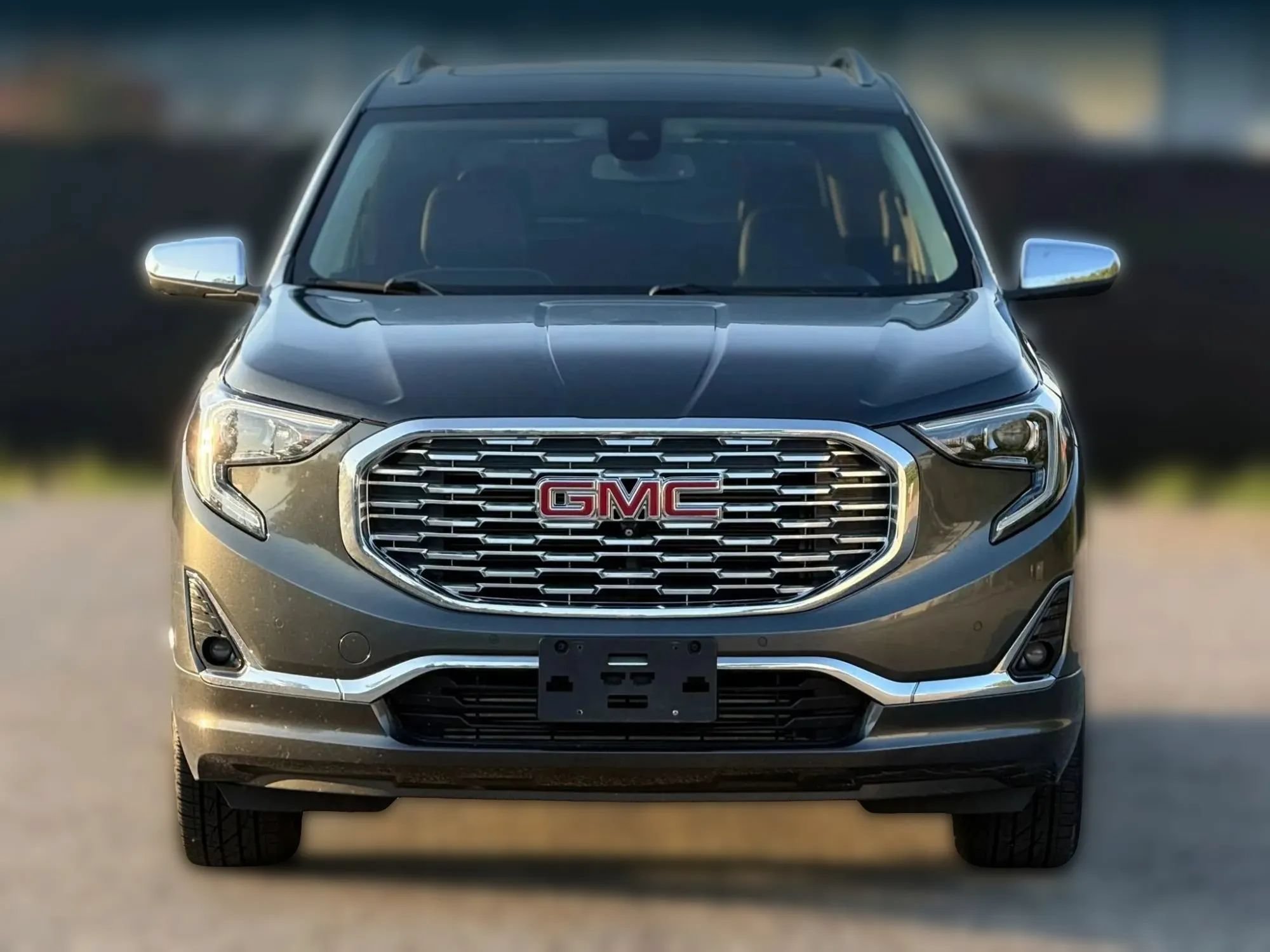 Used 2019 GMC Terrain Denali w/ Advanced Safety Package AWD/4WD image 5