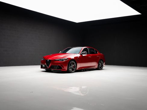 Used 2023 Alfa Romeo Giulia Quadrifoglio w/ Active Assist Plus Package RWD image 90