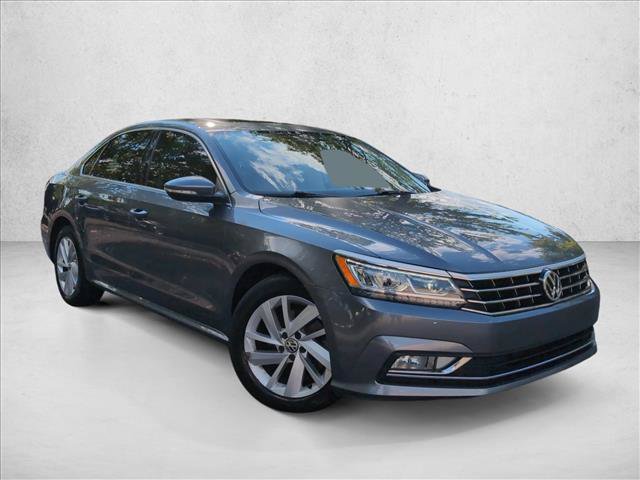 Used 2018 Volkswagen Passat 2.0T SE w/ SE Lighting Package FWD image 4