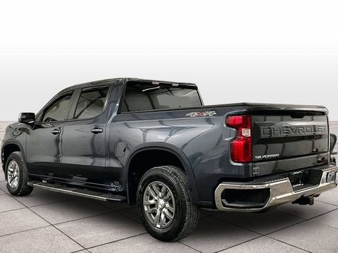 Used 2021 Chevrolet Silverado 1500 LT AWD/4WD image 10