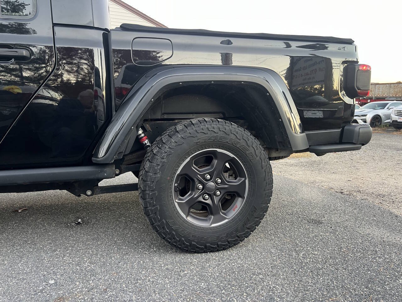 Used 2021 Jeep Gladiator Rubicon AWD/4WD image 40