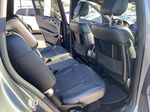 Used 2018 Mercedes-Benz GLS 450 GLS 450 w/ Premium Package image 16