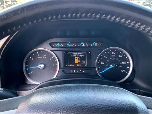 Used 2021 Ford Expedition XLT RWD image 26