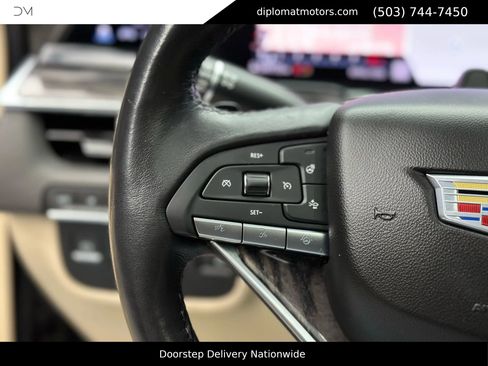 Used 2022 Cadillac Escalade ESV Premium Luxury w/ LPO, Floor Liner Package image 35