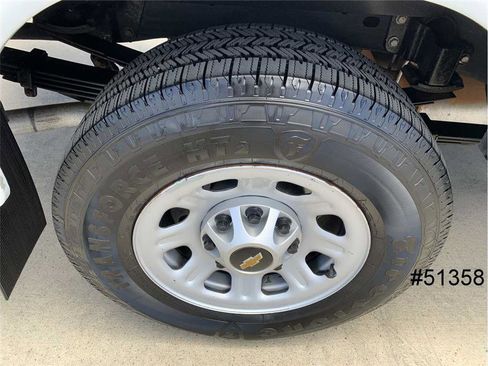 Used 2015 Chevrolet Silverado 3500 W/T image 24