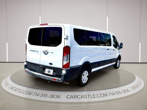 Used 2021 Ford Transit 350 XLT RWD image 5