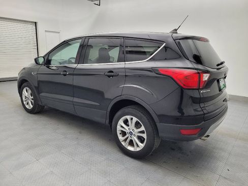 Used 2019 Ford Escape SE image 3