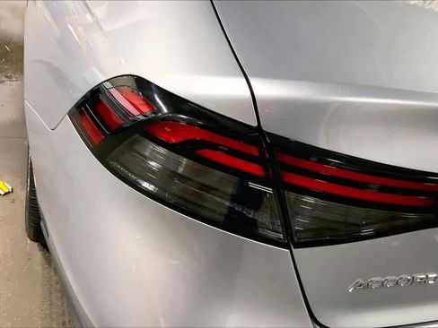 Used 2024 Honda Accord LX image 29