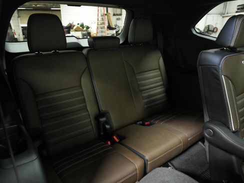 New 2026 GMC Acadia Denali Ultimate AWD/4WD image 15