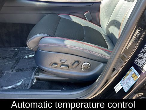 Used 2023 Genesis GV70 2.5T w/ Sport Prestige Package image 16