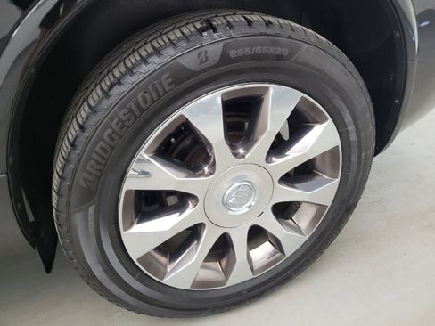 Used 2017 Buick Enclave Premium w/ Experience Buick Package AWD/4WD image 31