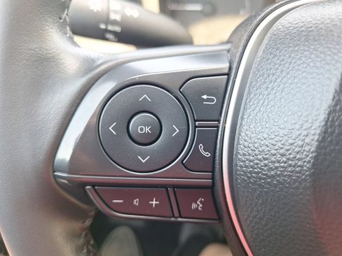 Used 2025 Toyota Corolla SE FWD image 21