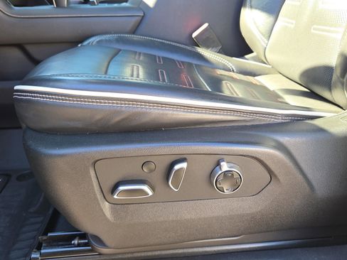 Used 2022 GMC Sierra 1500 AT4X image 23