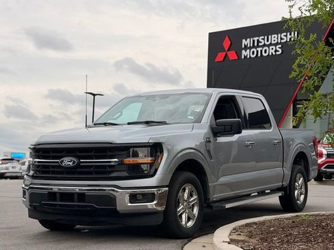 Used 2025 Ford F150 XLT w/ Equipment Group 301A Standard RWD image 8