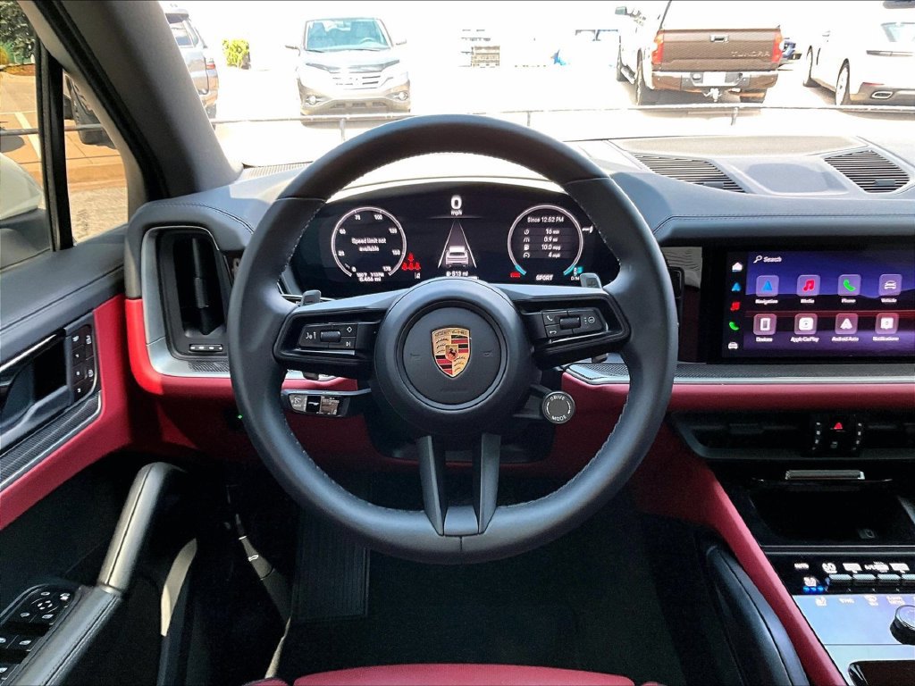 Certified 2026 Porsche Cayenne AWD/4WD image 15