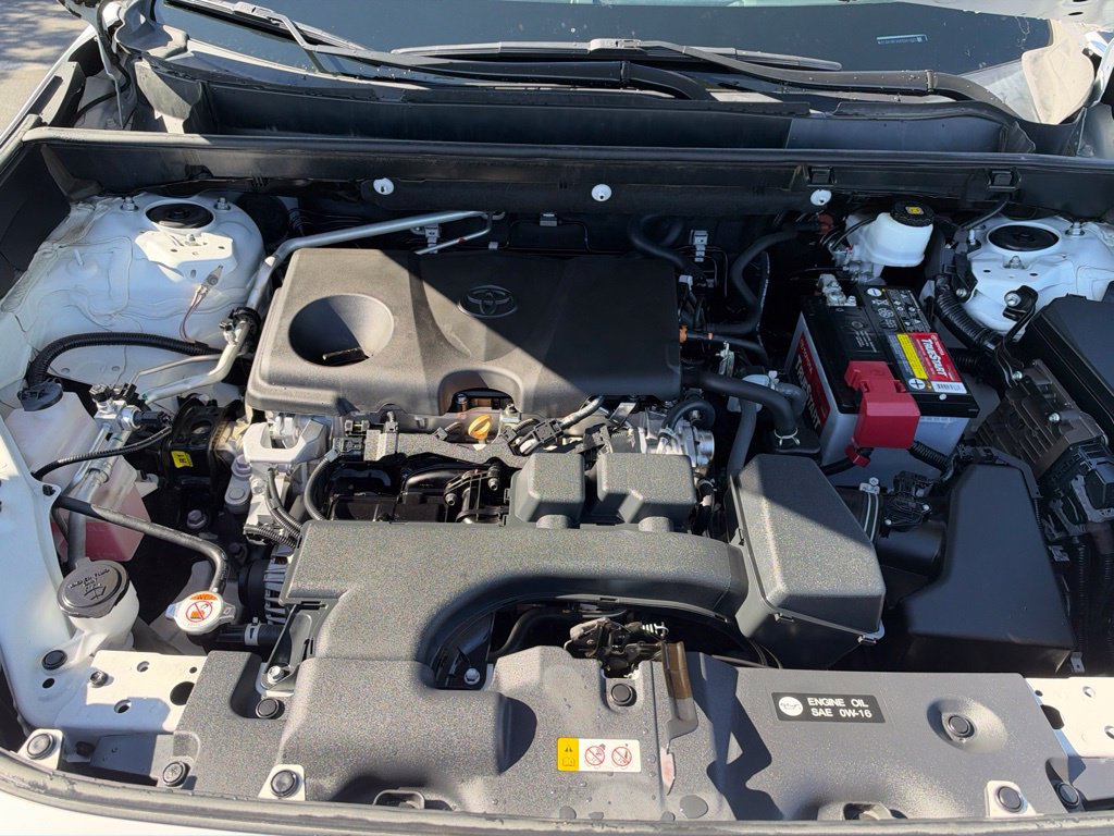 Certified 2023 Toyota RAV4 LE FWD image 21