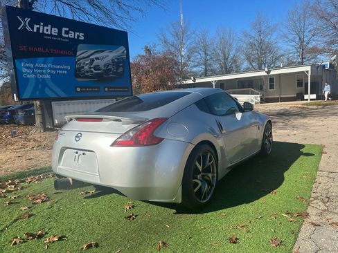 Used 2013 Nissan 370Z Touring w/ Sport Pkg image 7