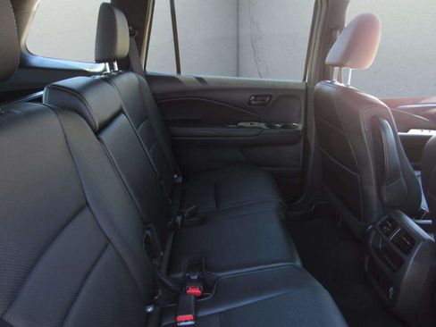 Certified 2023 Honda Passport EX-L image 12