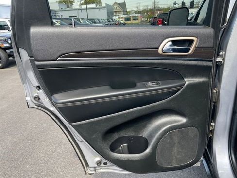 Used 2014 Jeep Grand Cherokee Limited AWD/4WD image 28