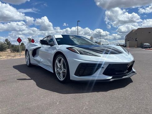 Used 2023 Chevrolet Corvette Stingray Coupe w/ Engine Appearance Package RWD image 2