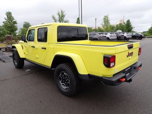 Used 2023 Jeep Gladiator Mojave w/ Cold Weather Group image 4