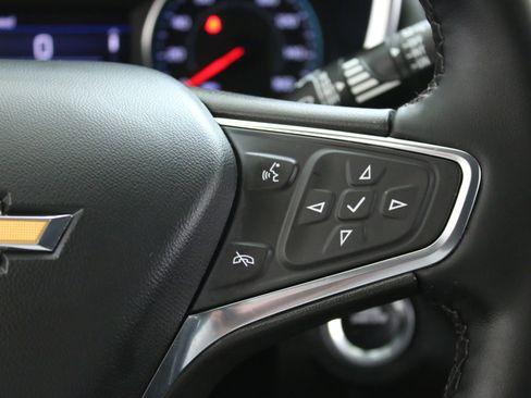 Used 2024 Chevrolet Equinox LT w/ LPO, Floor Liner Package AWD/4WD image 15