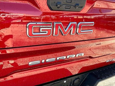 Used 2025 GMC Sierra 1500 SLT RWD image 5