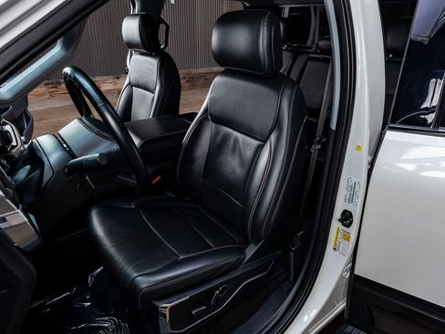 Used 2021 Ford F150 Lariat w/ Equipment Group 502A High image 29