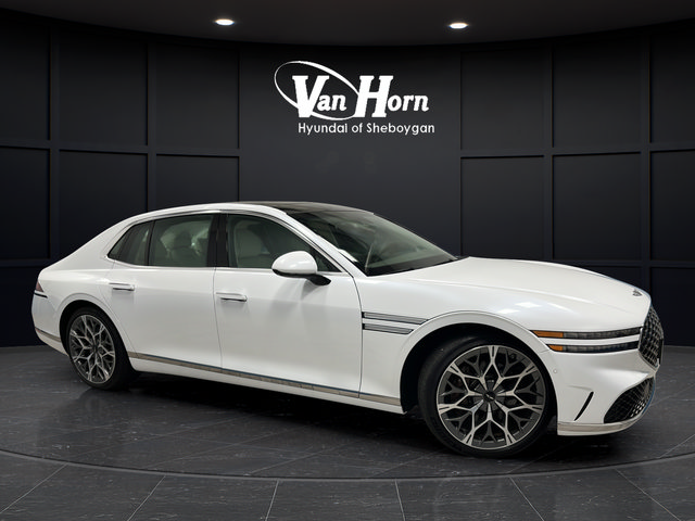 Used 2025 Genesis G90 3.5T AWD/4WD image 1