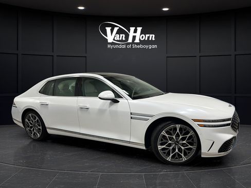 Used 2025 Genesis G90 3.5T AWD/4WD image 1