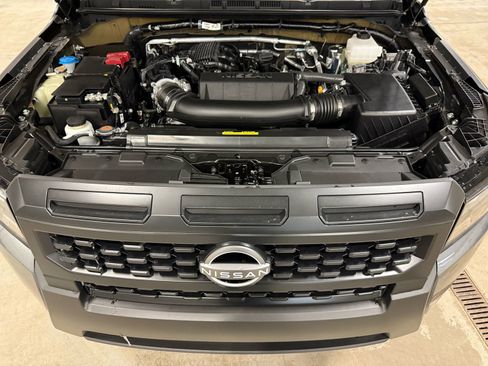 New 2026 Nissan Frontier S w/ Tow Package AWD/4WD image 32