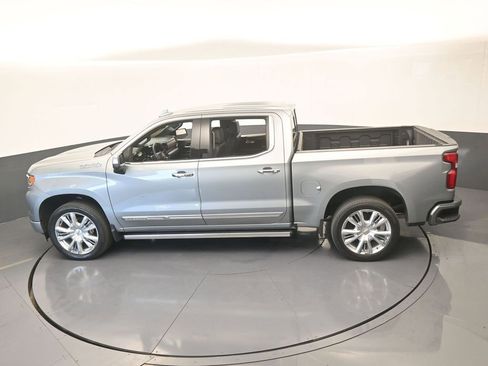 Used 2024 Chevrolet Silverado 1500 High Country w/ Technology Package AWD/4WD image 63