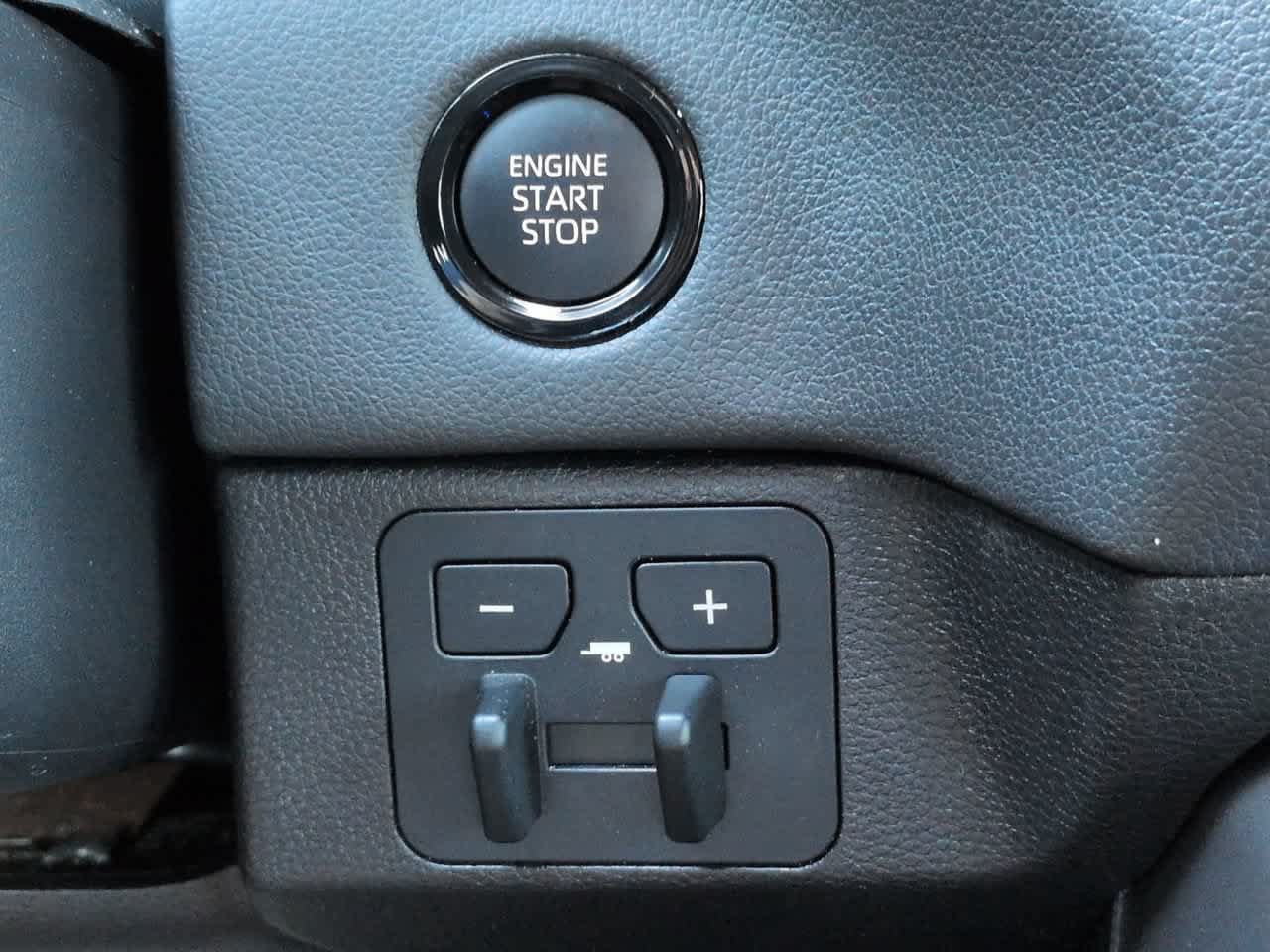 Certified 2026 Toyota Tundra Limited AWD/4WD image 26