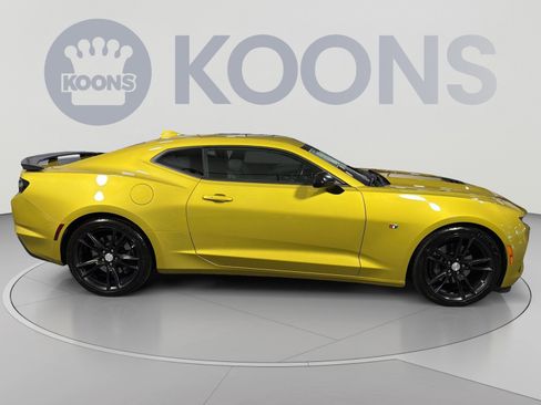 Used 2024 Chevrolet Camaro SS RWD image 8