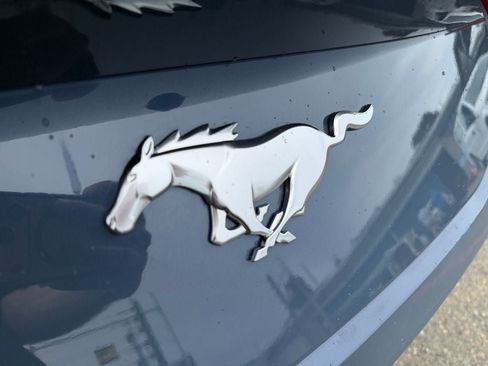 Used 2025 Ford Mustang Premium RWD image 34
