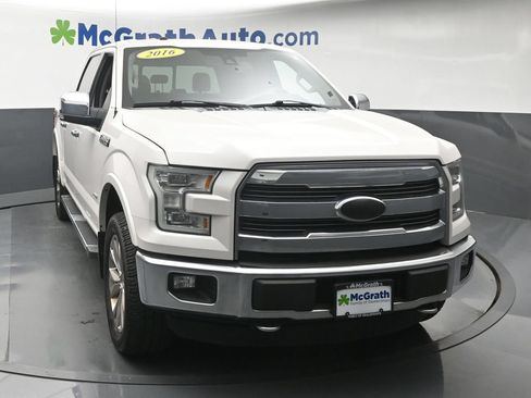 Used 2016 Ford F150 Lariat w/ Equipment Group 502A Luxury AWD/4WD image 5