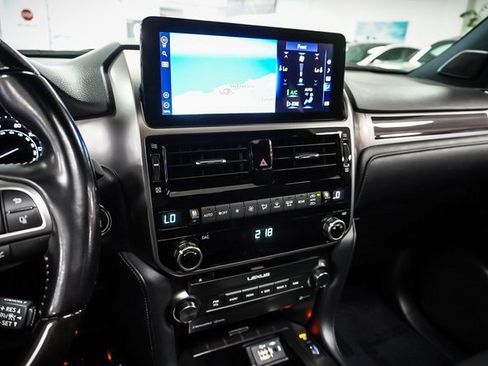 Certified 2022 Lexus GX 460 Premium image 16