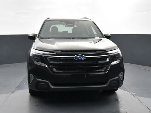 Used 2026 Subaru Forester Touring image 3