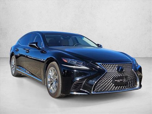Used 2018 Lexus LS 500 image 3