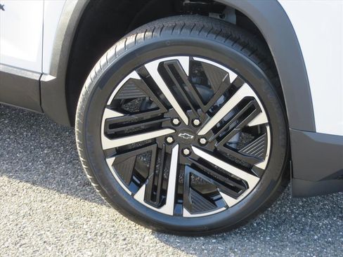 New 2026 Chevrolet Equinox RS w/ Convenience Package III image 7